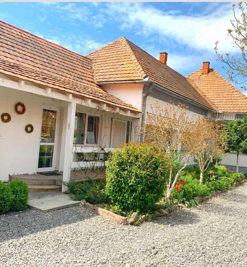 Villa Lukash Yanoshi Екстериор снимка